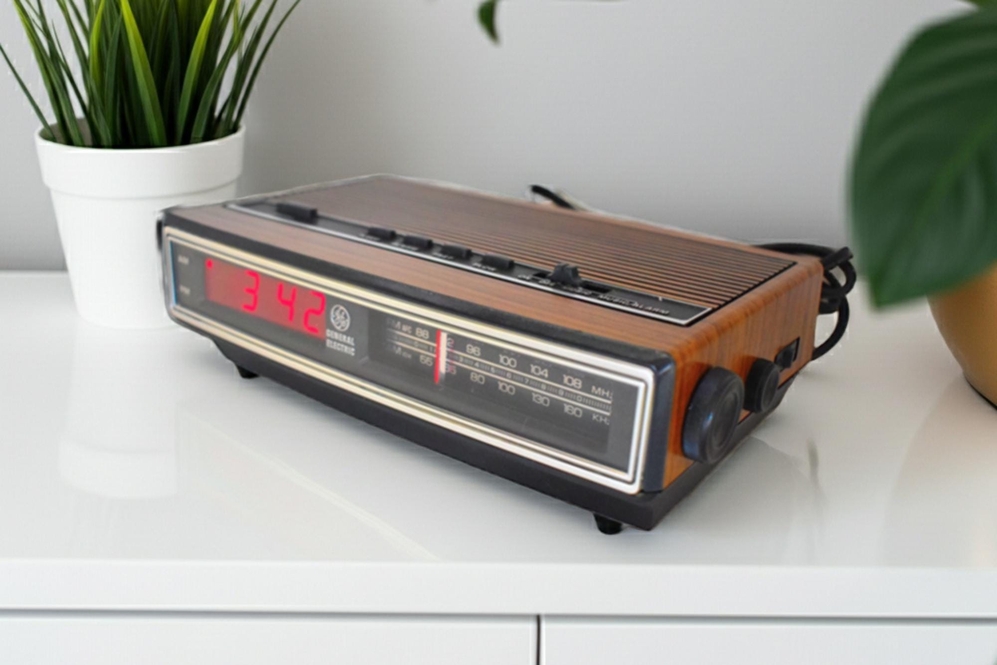 80s alarm clock - Etsy 日本