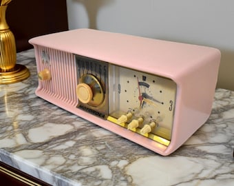 Vintage Pink Motorola Tube Radio - 1957 Model 57CC2 - Restored AM Clock Radio