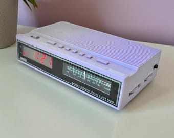 Purple Lavender Sonic Model CR-100B AM FM Digital Alarm Clock Radio! Excellent Condition! Very Rare!