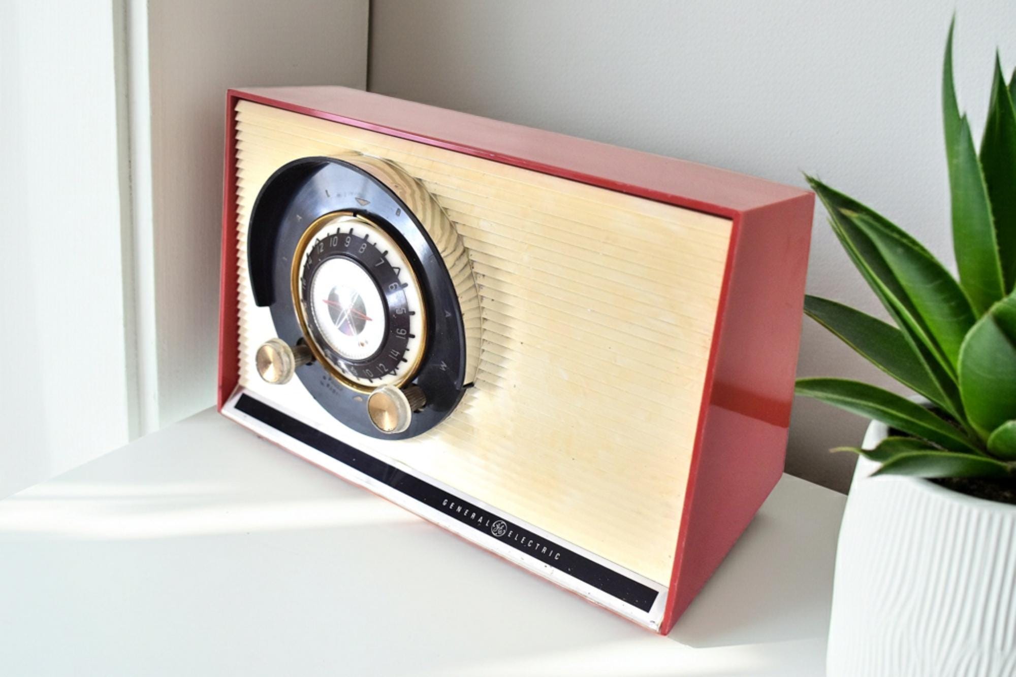 Sputnik Radio - Etsy