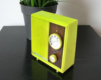 Bluetooth Ready To Go - Neon 70s Melody Unknown Model AM Solid State Transistor Radio! Rare Model Outta Sight!
