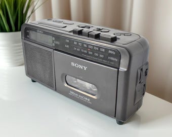 Tech Black 1980s 90s Sony Model ICF-C610 Dream Machine AM FM Digital Alarm Clock Radio! Excellent Condition!