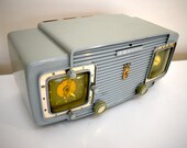 Naval Gray 1957 Zenith Model A515F AM Vacuum Tube Radio Rare Color Combo Sounds Fantastic