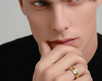 Band 18K with diamond from our new collection