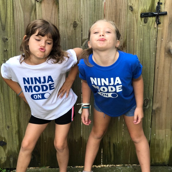 Ninja-Modus ein, amerikanisches Ninja-Krieger, Ninja-Geburtstagsfeier, Geburtstagshemd, amerikanisches Ninja-Krieger-T-Shirt, Kriegerparty, Ninja-Party, Ninja