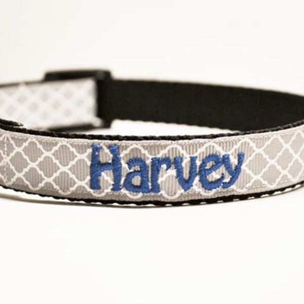 Personalized Dog Collar / Dog Collars / Pets / Adjustable Dog Collar / Made to Order / Dogs / 3/4" - 5/8" Wide
