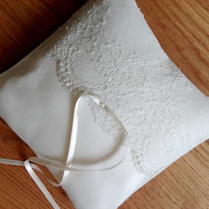 Wedding lace ring pillow, Wedding  ring Cushion, Lace ivoy ring pillow, ivory pearls lace ring bearer