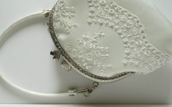 Bridal iIvory lace clutch ,Bride ivory pearls bag,Bride bag with heart,Bride bag silver metal frame