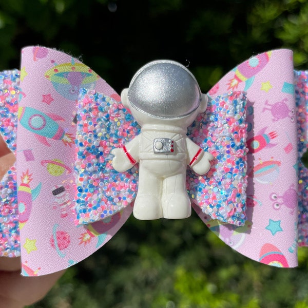 Outer Space Bow, Space Gift for Girl, Astronaut Girl Birthday, astronaut hair clip, Galaxy Hair Bow, Star Bow, Outer Space Gift Girl