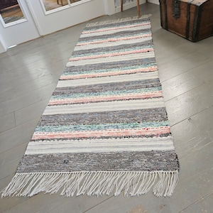 Tapete sueco vintage feito à mão: tapete listrado de 70 x 28 polegadas