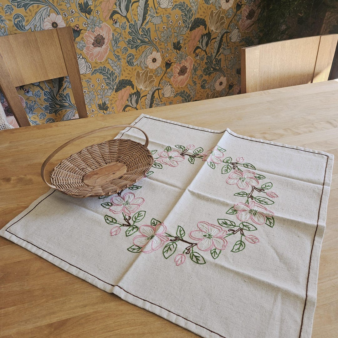 Embroidered Linen Tablecloth: Floral Chain Stitch, Swedish Vintage
