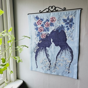 Cute cross stitch couple embroidered wall hanging / wall decor from Sweden