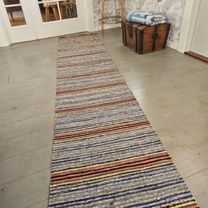 Lovely Swedish retro handwoven rag rug / carpet / teppich i mint condition