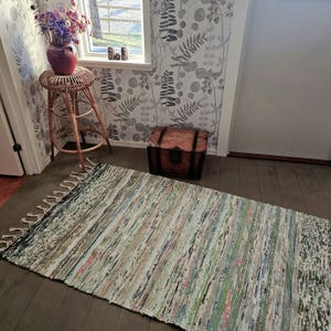 Lovely Swedish long multicolor woven  rag rug / carpet / teppich / Hallway carpet / Rural rag rug / floorcovering / stair runner