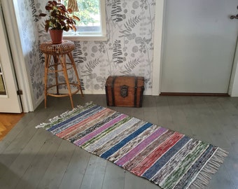 Lovely Swedish handwoven rag rug / carpet / teppich in mint condition