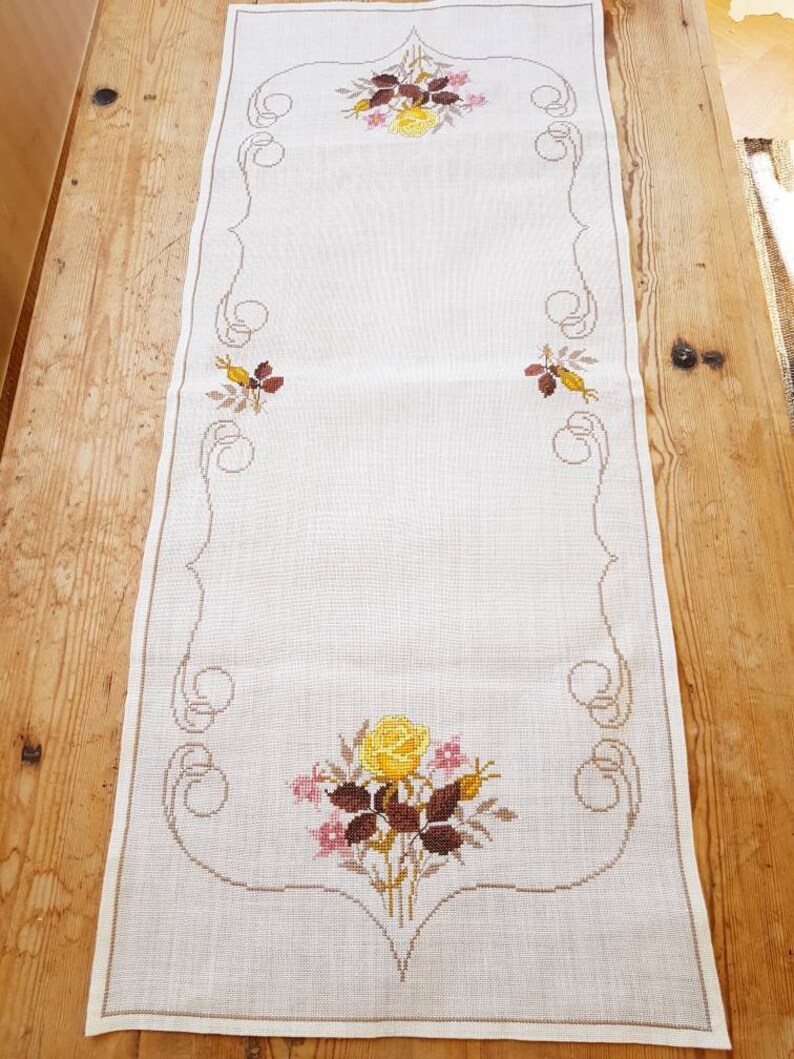 bestickte tischl�ufer