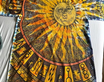 Vintage Liquid Blue Celestial Sun Moon Tie Dye T-Shirt (Size L)