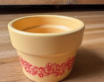 Vintage hibiscus flower pot planter