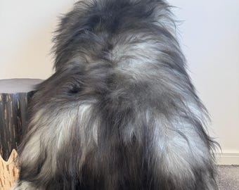 XL Large Luxurious Genuine Icelandic Sheepskin Rug Long Fur/Wool In Natural Grey/Silver/White/Ivory/Black Color
