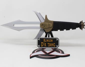 Star Trek Klingon D’K Tahg Messer Prop Replica with Display Stand