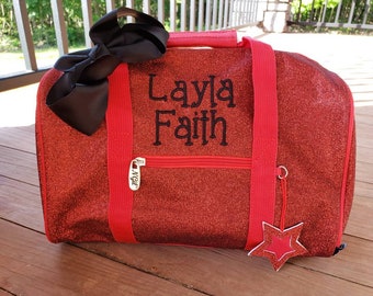 Personalisierte rote Tanztasche | Glitzer Mini Seesack für Mädchen im Vorschulalter | Kleine Cheer Duffle mit Trageriemen