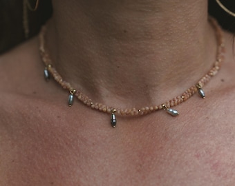 Kahelelani Shell & Tahitian Pearl Necklace: 14k Gold Fill Hawaiian Lei