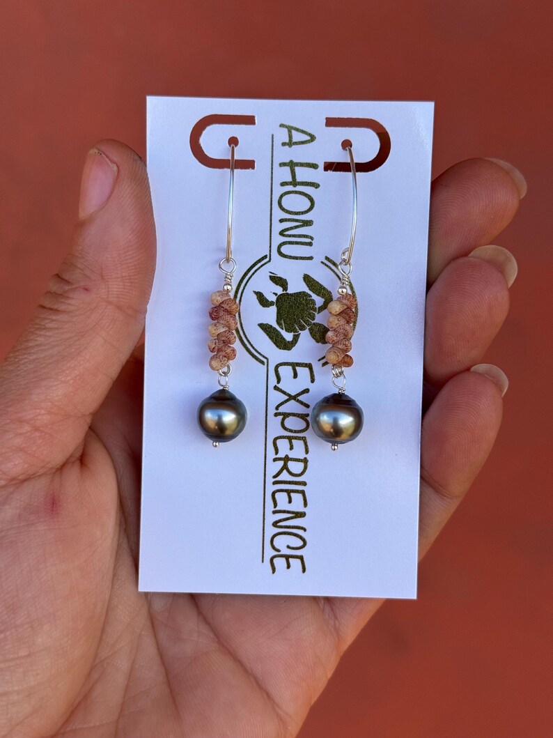 Kahelelani shell & Tahitian pearl Marquis earrings in your choice of material and length bild 15