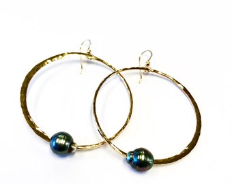 Sparkly hammered crescent moon hoops featuring floating Tahitian pearls