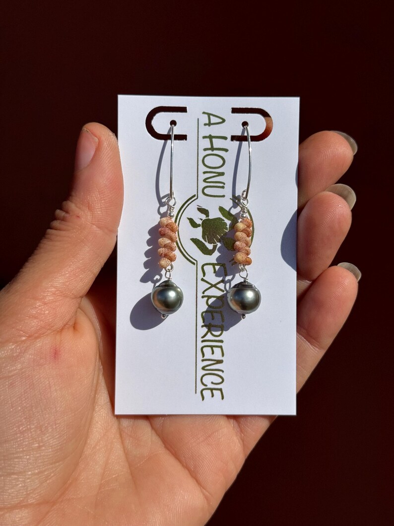 Kahelelani shell & Tahitian pearl Marquis earrings in your choice of material and length bild 13