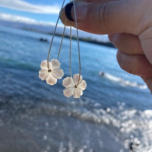 Mother of pearl hibiscus flower tear drop hoops