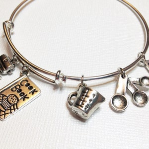 I Love Baking Theme Adjustable Stainless Steel Charm Bangle, Charm Bracelet, Cooking, Baking Charms,Gift for Her Mom, Wife, Friend, Grandma