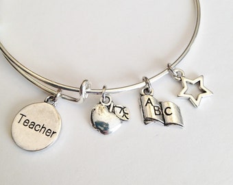 Teacher Theme Adjustable Bangle, Stainless Steel Bangle, Womens Charm Bracelet, Gift for Teacher, Teacher Assistant, Apple, Gift for Her