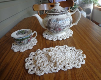 On Sale Four Coasters and Matching Tea Mat Doily