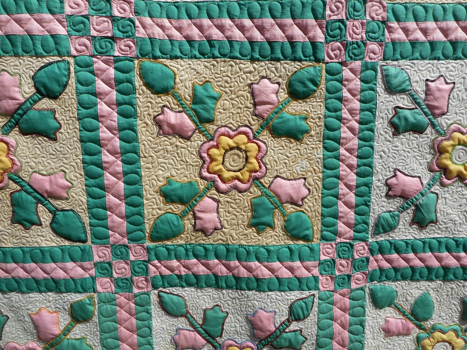 Vintage Applique Flower Quilt Etsy