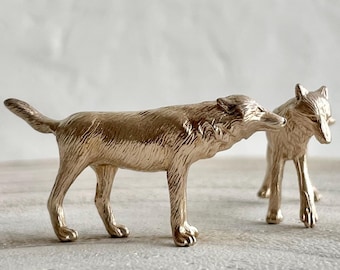 Mini Wolf-paarbeeldje, massief gegoten brons, realistisch, beeldje, sculptuur, standbeeld, dierenliefhebberscadeau, gemaakt in het Verenigd Koninkrijk, decor, handgemaakt, ambachtelijk