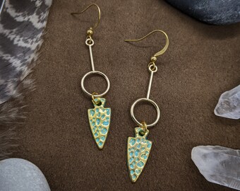 Stone Age // Arrowhead Earrings, Arrow Earrings, Tribal Earrings, Hunting Earrings, Patina Earrings, Gold Earrings, Southwestern Jewelry