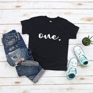 Personalized Birthday T-Shirt, Birthday Boy Shirt, One Year Old Birthday Shirt, First Birthday, first Birthday, Kids Birthday Shirt, party