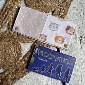 Protège carnet de santé, chats
