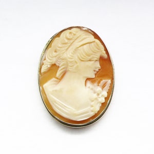 Antique Victorian 800 Sterling Silver Hand Carved Shell Cameo Brooch/Pendant