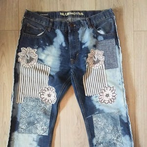 Upcycled jeans / patched jeans / boyfriend jeans / eco fashion/ sustainable fashion / distressed jeans
