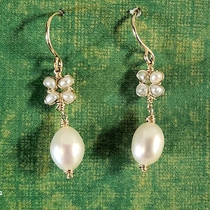 Pearl earring, fresh water pearl drop, handmade jewelry, gold filled earring, gift for mom girl friend, wedding earring, special occasion.