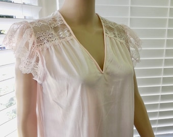 70's PINK Babydoll Nightgown SEARS Short Pink Nylon Nighgown Sheer Lace Trim Flutter Cap Sleeves Size Small to Medium