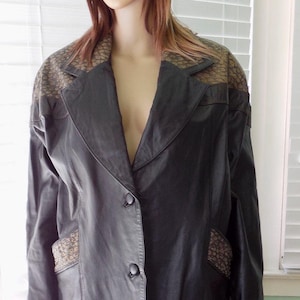 Manteau en cuir noir PELLE New York des années 80, manteau en cuir patchwork manteau en cuir bicolore Western Wear, veste de cow-girl, manteau en cuir boxy, taille moyenne