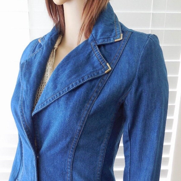 DENIM JACKET Womens Blue Jean Jacket GAIMIIN Levi Jacket 80s Levi Blazer Copper Metal Trim Cotton Denim Jacket Mod Denim Blazer Size 0-2