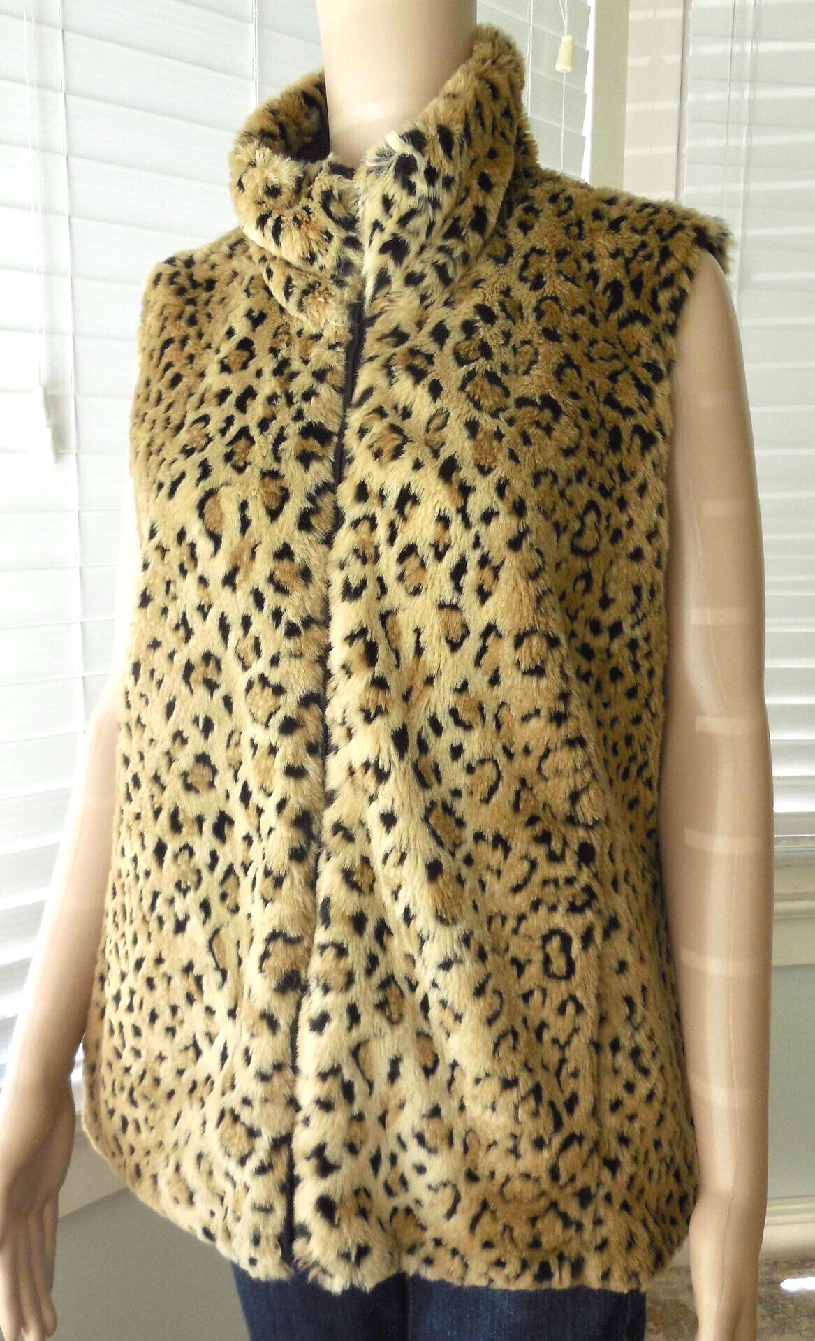 Faux LEOPARD Vest KRISTEN BLAKE Plush Leopard Print Vest