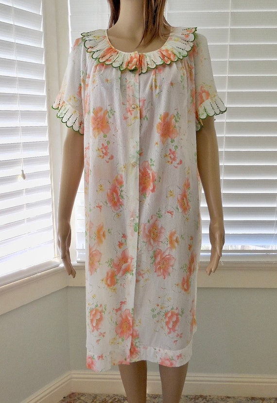 60s FLORAL Robe KOMAR RuffleD Smock Robe Housecoa… - image 2