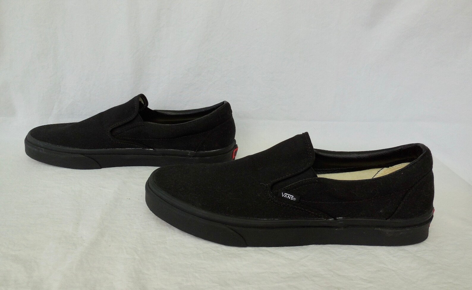 vans black loafers