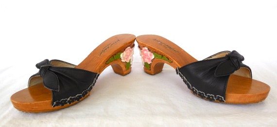 CARVED Wood Clogs BETSEY JOHNSON Hand Painted Woo… - image 7