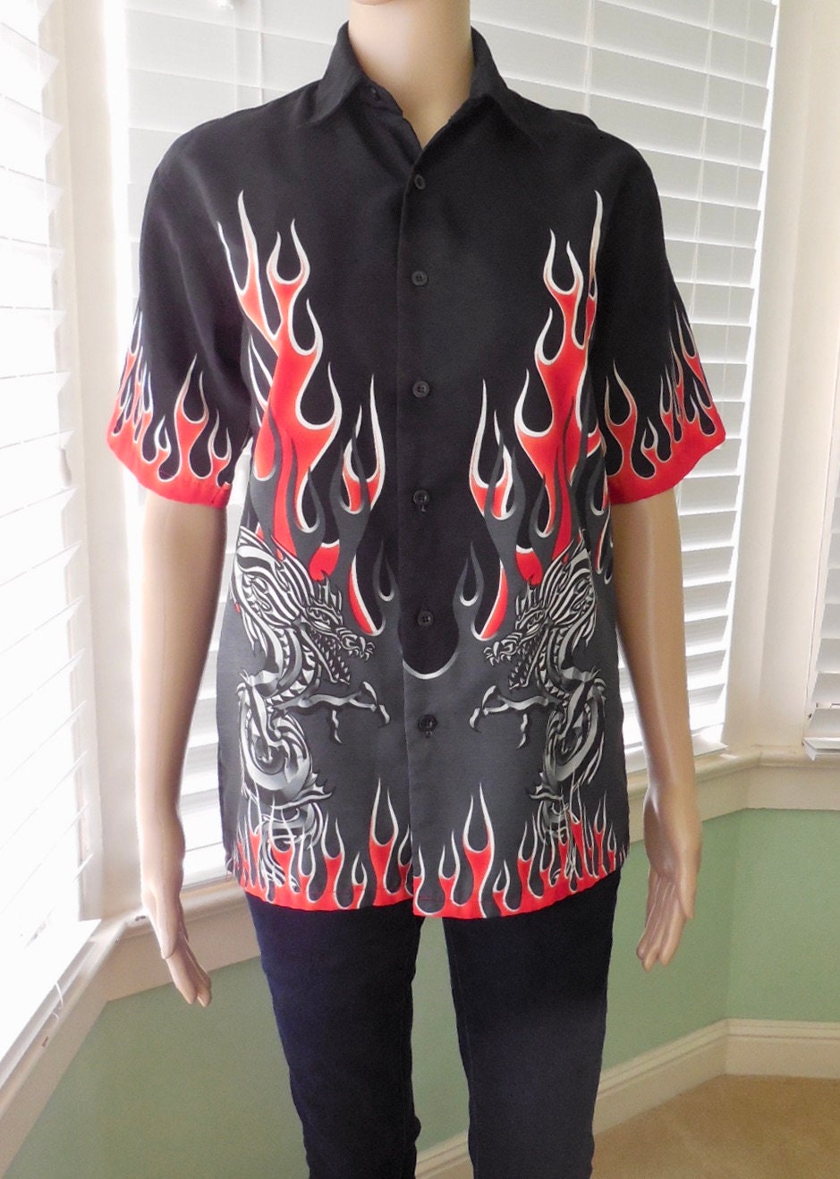 Guy Fieri Hates That Flame Shirt «