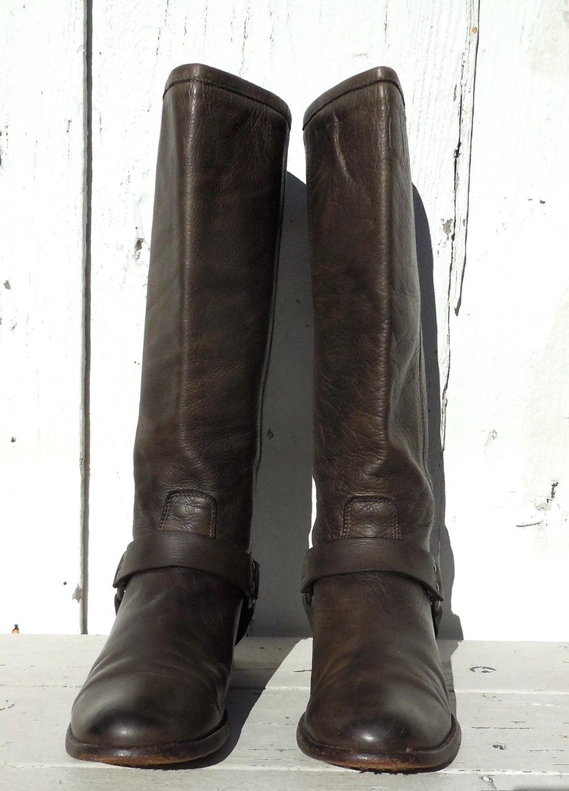 FRYE Leather Boots Khaki Gray Leather Campus Boots Knee Boots Ankle Harness Back Zipper Riding Boots Women's Size 9, foto 2 di 5